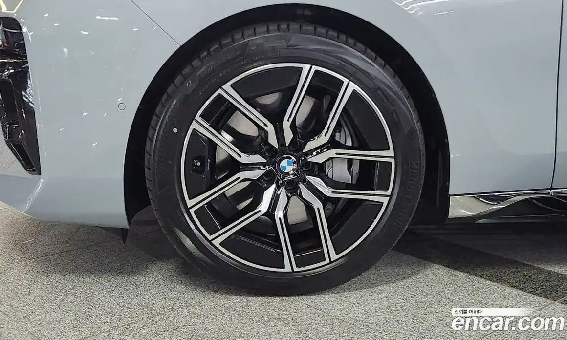 BMW 7-Series 2025 3.0 Автомат в Москве № 1192128, фото 5
