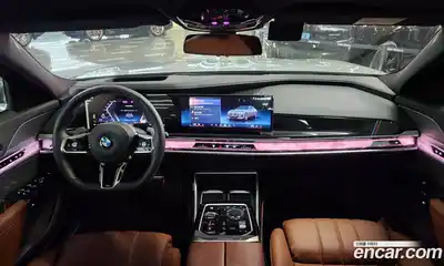 BMW 7-Series 2025 3.0 Автомат в Москве № 1192128, миниатюра 7