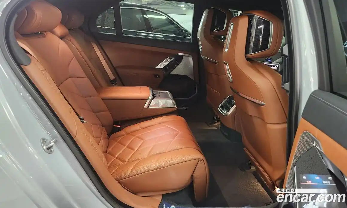 BMW 7-Series 2025 3.0 Автомат в Москве № 1192128, фото 10