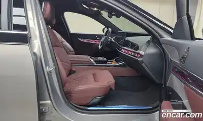 BMW 7-Series 2025 3.0 Автомат в Москве № 1192148, миниатюра 11