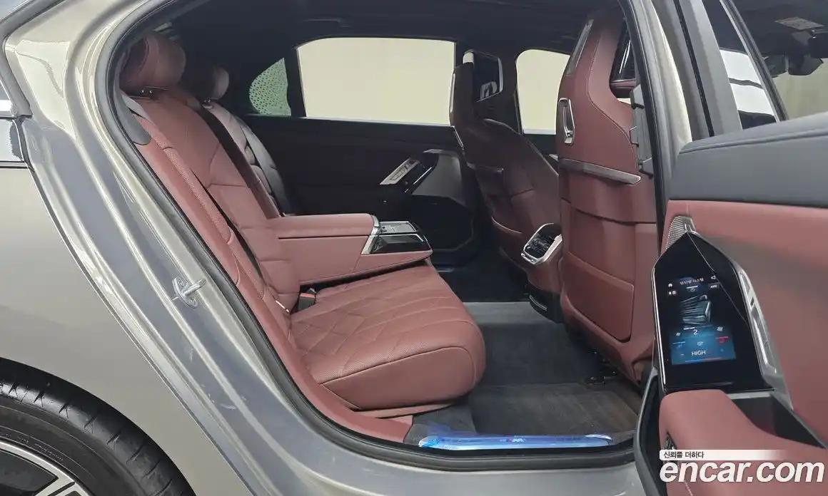 BMW 7-Series 2025 3.0 Автомат в Москве № 1192148, фото 12