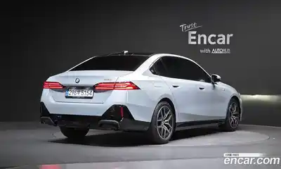 BMW 5-Series 2025 2.0 гидро в Москве № 1192180, миниатюра 2