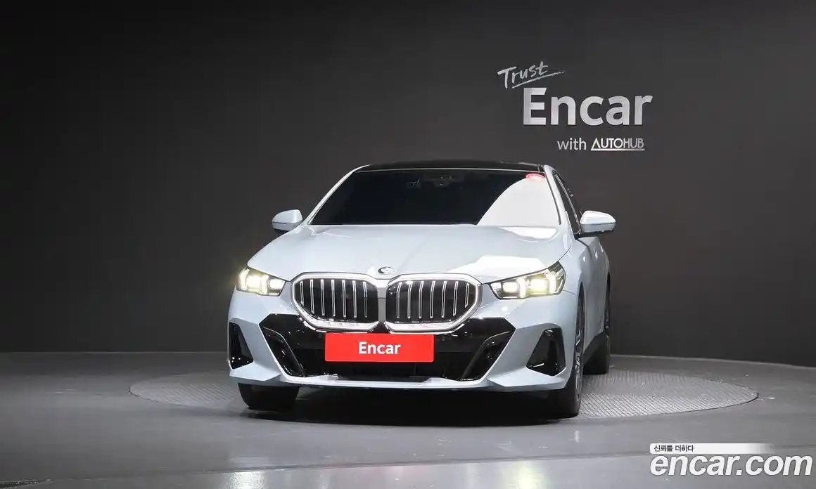 BMW 5-Series 2025 2.0 гидро в Москве № 1192180, фото 3