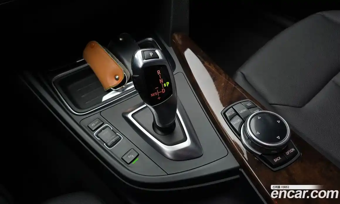 BMW 3-Series 2014 2.0 гидро в Москве № 1192765, фото 9
