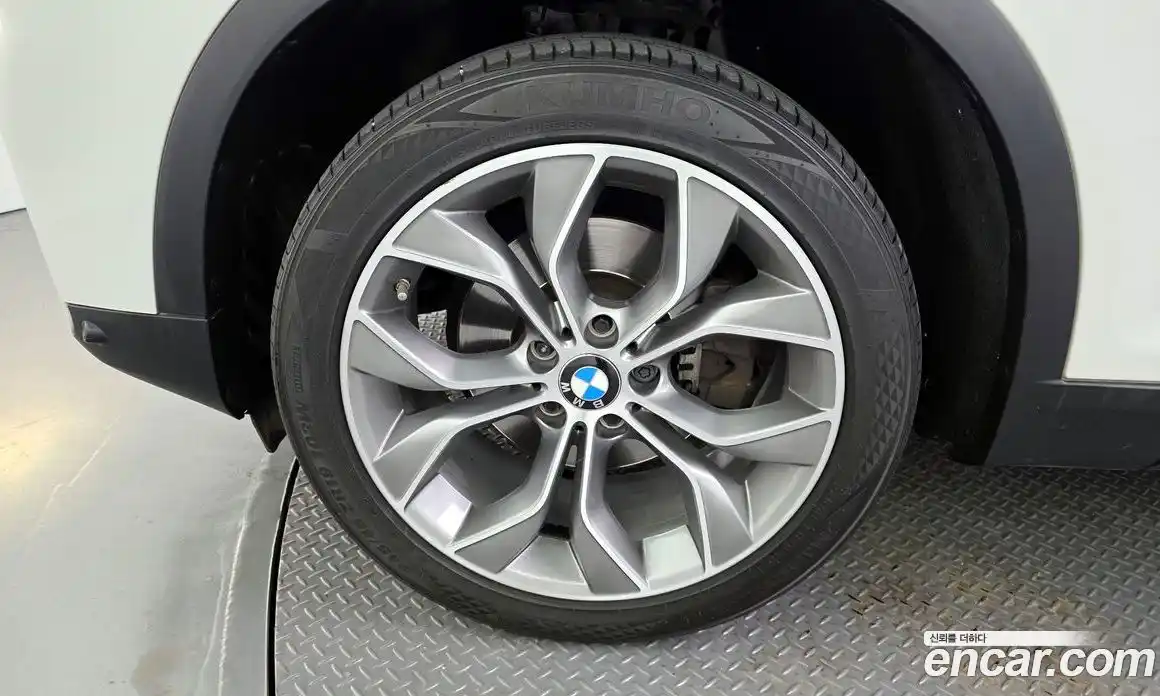BMW X4 2017 2.0 гидро в Москве № 1192975, фото 5