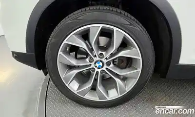 BMW X4 2017 2.0 гидро в Москве № 1192975, миниатюра 5