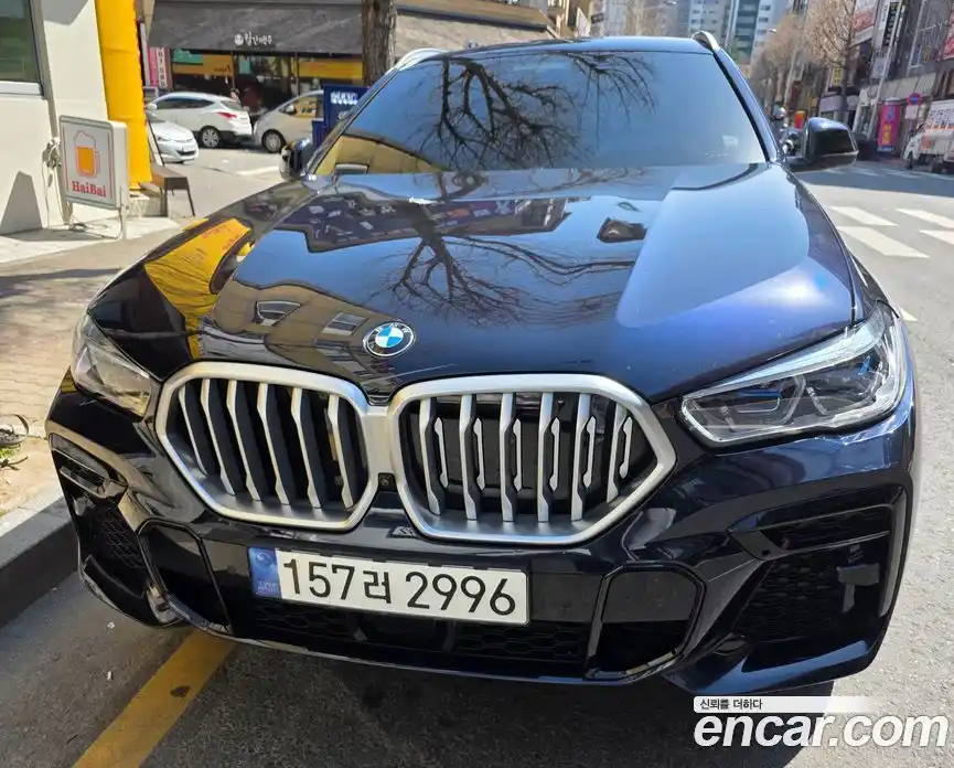 BMW X6 2022 3.0 Автомат в Москве № 1193015, фото 1