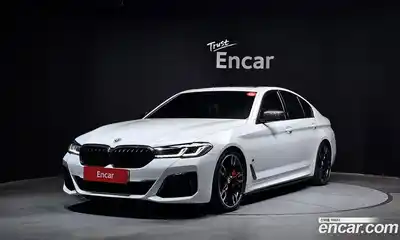 BMW 5-Series, 2022