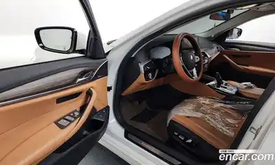 BMW 5-Series 2020 2.0 Автомат в Москве № 1193206, миниатюра 10