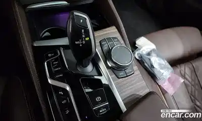 BMW 6-Series 2023 3.0 Автомат в Москве № 1193218, миниатюра 9