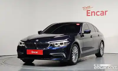 BMW 5-Series 520i Luxury