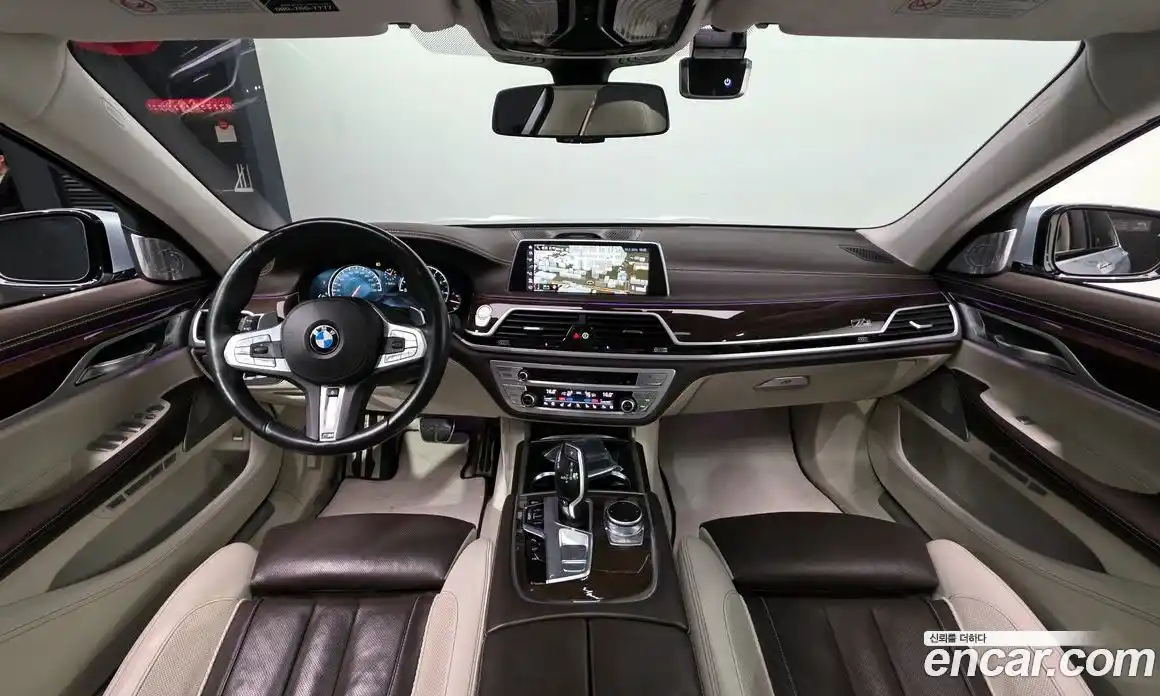 BMW 7-Series 2018 4.4 Автомат в Москве № 1193340, фото 7