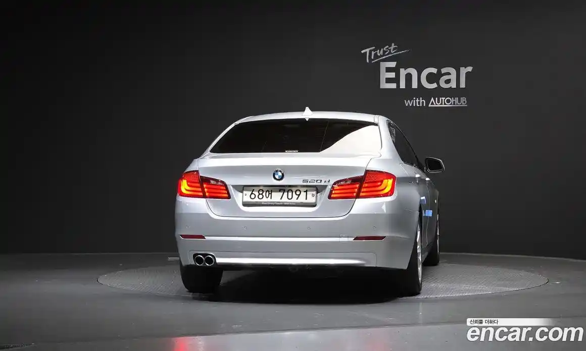 BMW 5-Series 2012 2.0 Автомат в Москве № 1193438, фото 4