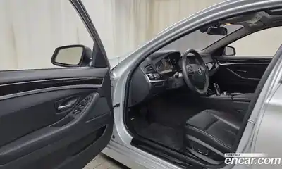 BMW 5-Series 2012 2.0 Автомат в Москве № 1193438, миниатюра 10