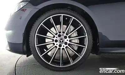 Mercedes-Benz E-Class 2023 2.0 гидро в Москве, миниатюра 4
