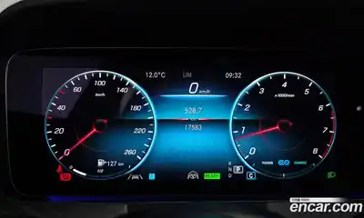 Mercedes-Benz E-Class 2023 2.0 гидро в Москве, миниатюра 7