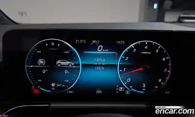 Mercedes-Benz GLA-Class 2022 2.0 гидро в Москве № 1193778, миниатюра 7