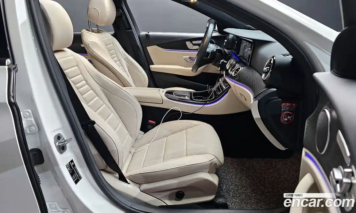 Mercedes-Benz E-Class 2022 2.0 гидро в Москве, фото 11