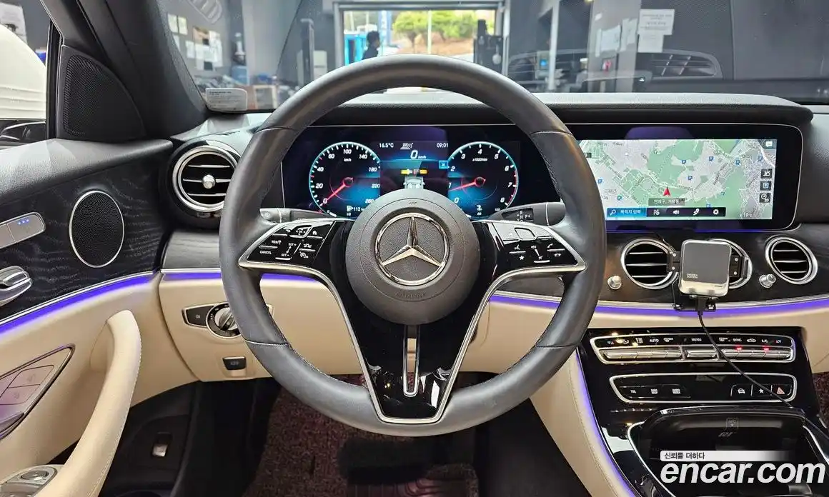 Mercedes-Benz E-Class 2022 2.0 гидро в Москве, фото 14