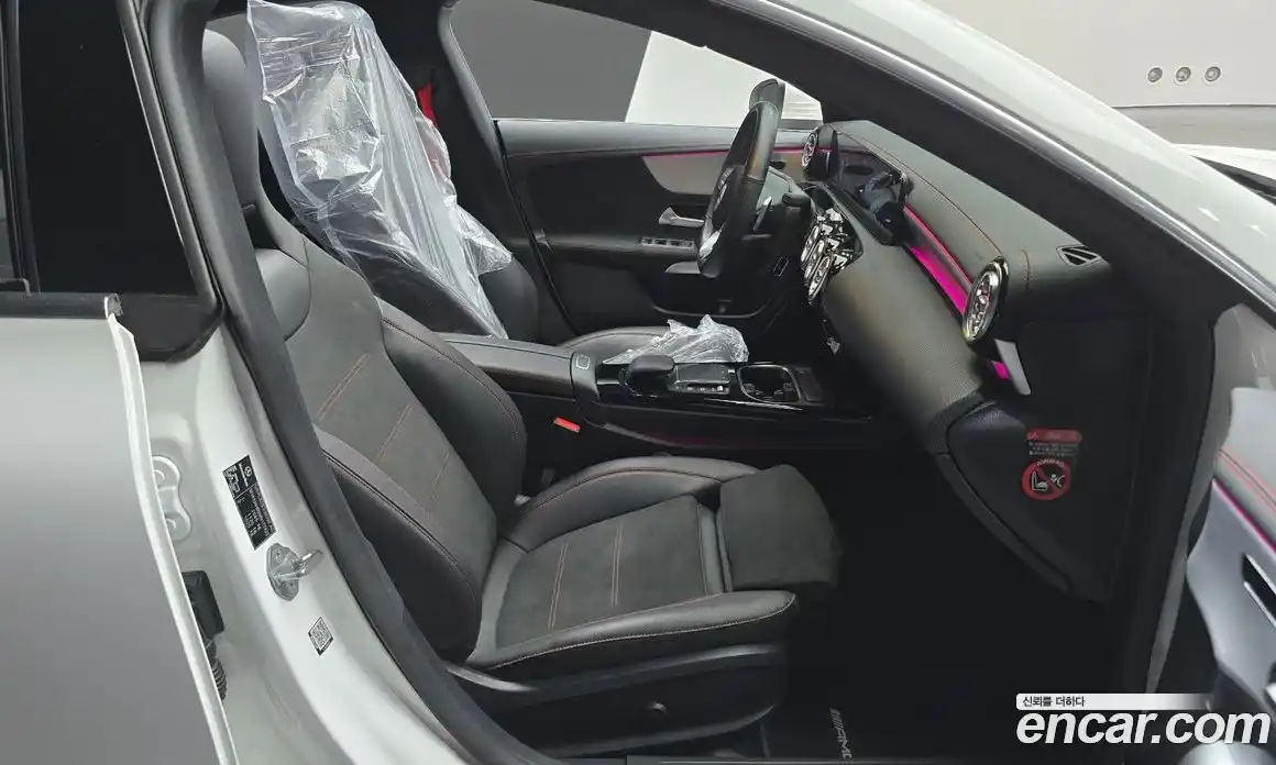 Mercedes-Benz CLA-Class 2021 2.0 Автомат в Москве № 1193816, фото 10