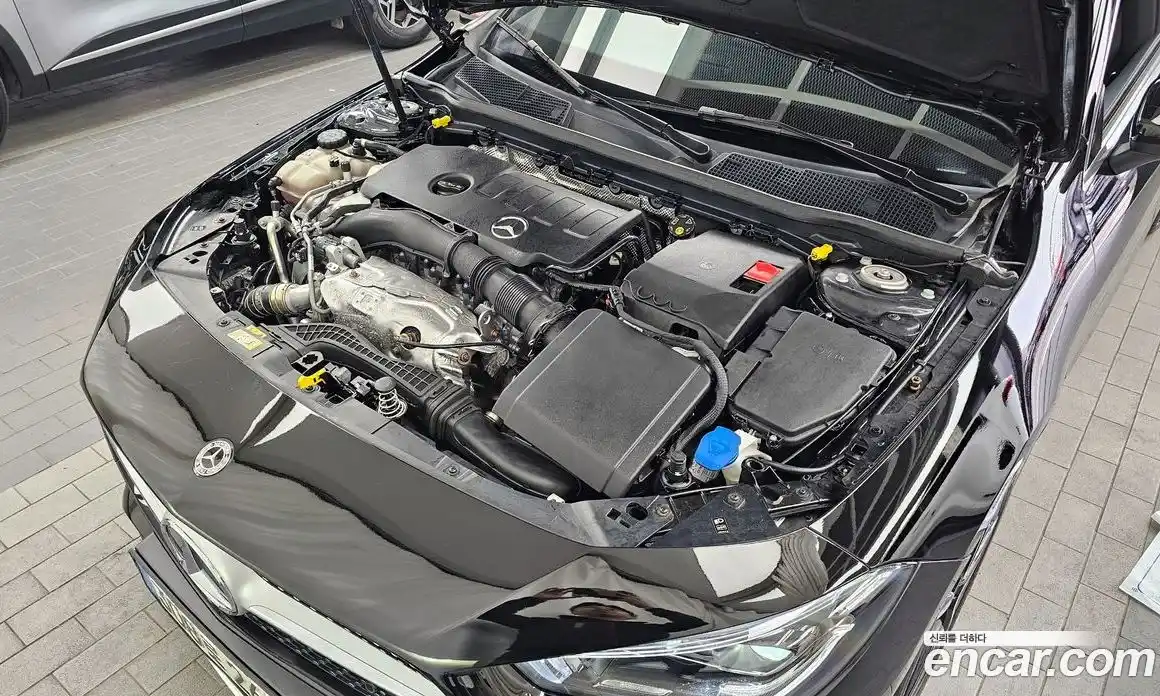 Mercedes-Benz CLA-Class 2021 2.0 Автомат в Москве № 1193888, фото 6