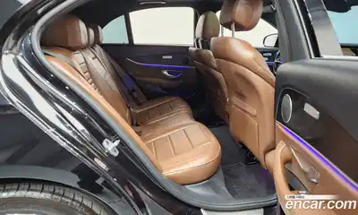 Mercedes-Benz E-Class 2023 2.0 гидро в Москве, миниатюра 12