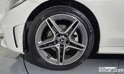 Mercedes-Benz C-Class 2021 2.0 гидро в Москве № 1194167, миниатюра 5