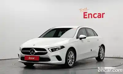 Mercedes-Benz A-Class A220 Hatchback