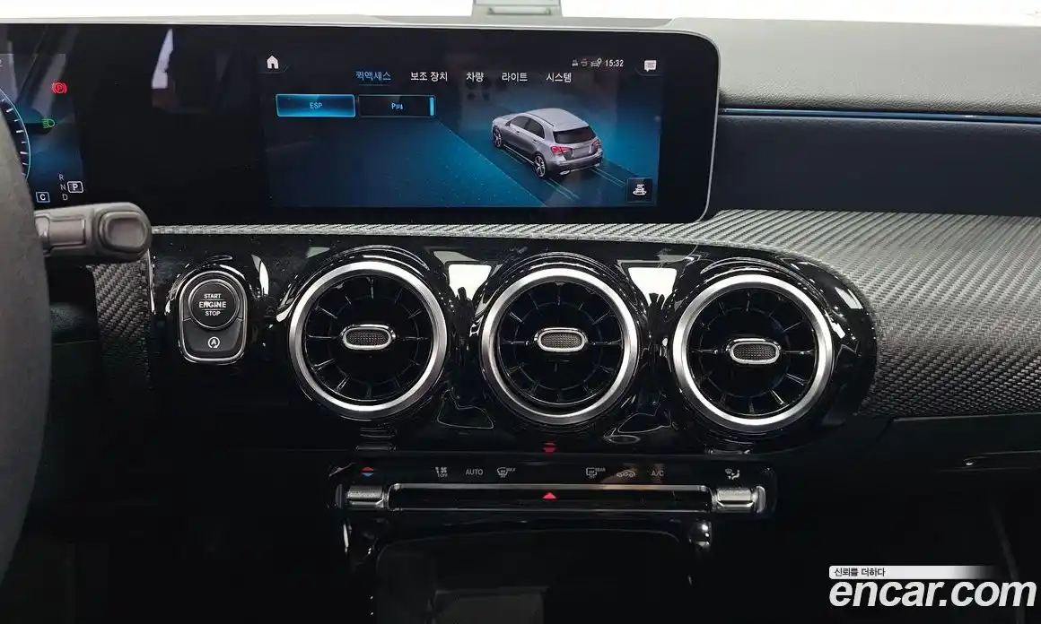 Mercedes-Benz A-Class 2019 2.0 Автомат в Москве № 1194176, фото 14