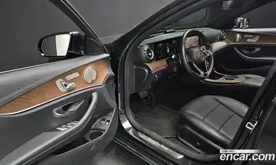 Mercedes-Benz E-Class 2021 2.0 гидро в Москве № 1194220, миниатюра 11