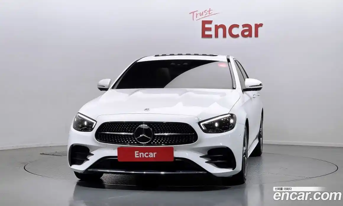 Mercedes-Benz E-Class 2022 2.0 гидро в Москве, фото 3