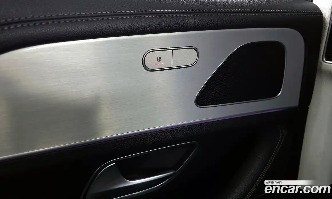 Mercedes-Benz GLE-Class 2021 1.9 Автомат в Москве № 1194393, фото 18