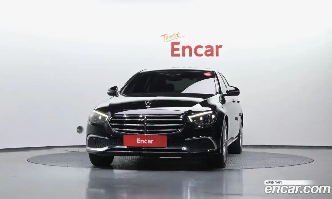 Mercedes-Benz E-Class 2020 2.0 гидро в Москве, фото 3