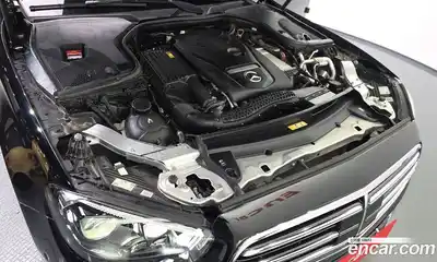 Mercedes-Benz E-Class 2020 2.0 гидро в Москве, миниатюра 6