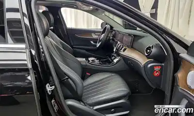 Mercedes-Benz E-Class 2019 2.0 гидро в Москве, миниатюра 11