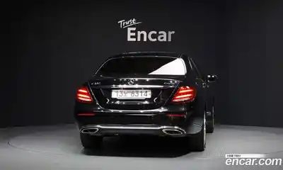 Mercedes-Benz E-Class 2019 2.0 гидро в Москве, миниатюра 4