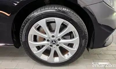 Mercedes-Benz E-Class 2019 2.0 гидро в Москве, миниатюра 5