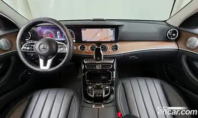 Mercedes-Benz E-Class 2019 2.0 гидро в Москве, миниатюра 7