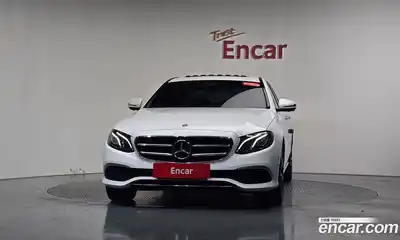 Mercedes-Benz E-Class 2019 2.0 гидро в Москве, миниатюра 2