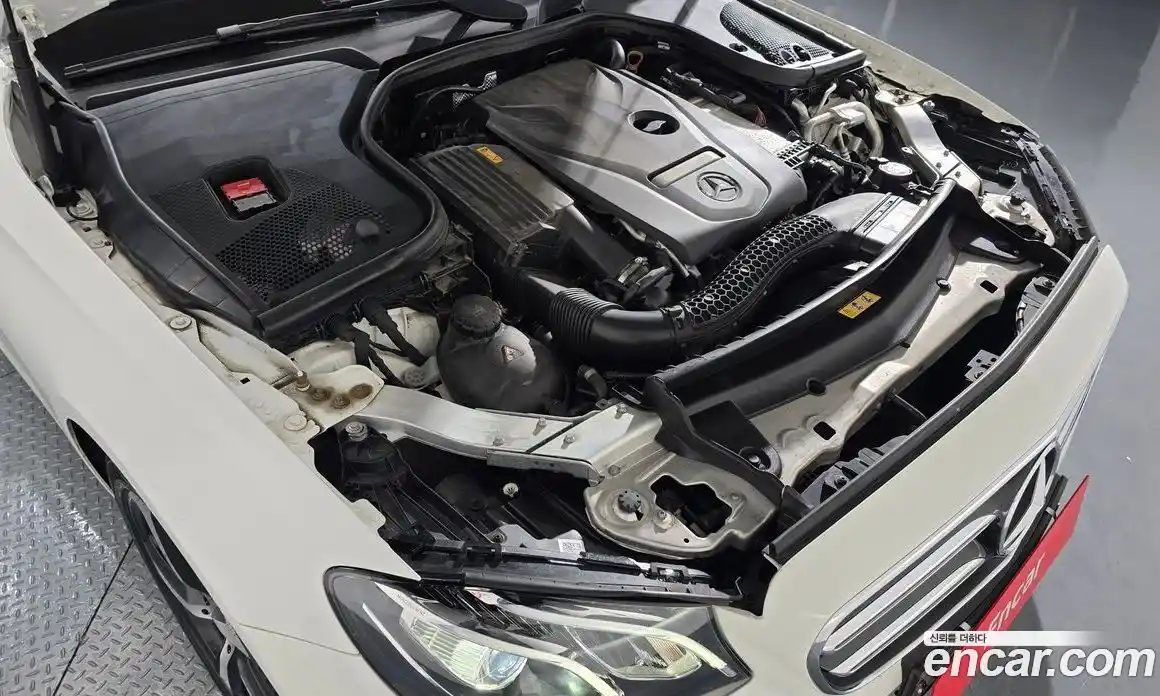 Mercedes-Benz E-Class 2019 2.0 гидро в Москве, фото 5