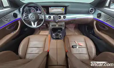 Mercedes-Benz E-Class 2019 2.0 гидро в Москве, миниатюра 6