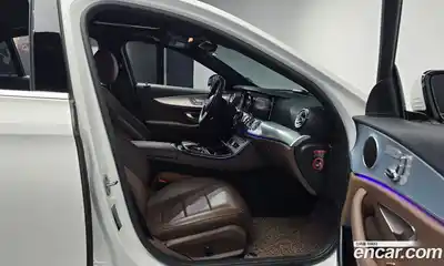Mercedes-Benz E-Class 2019 2.0 гидро в Москве, миниатюра 10