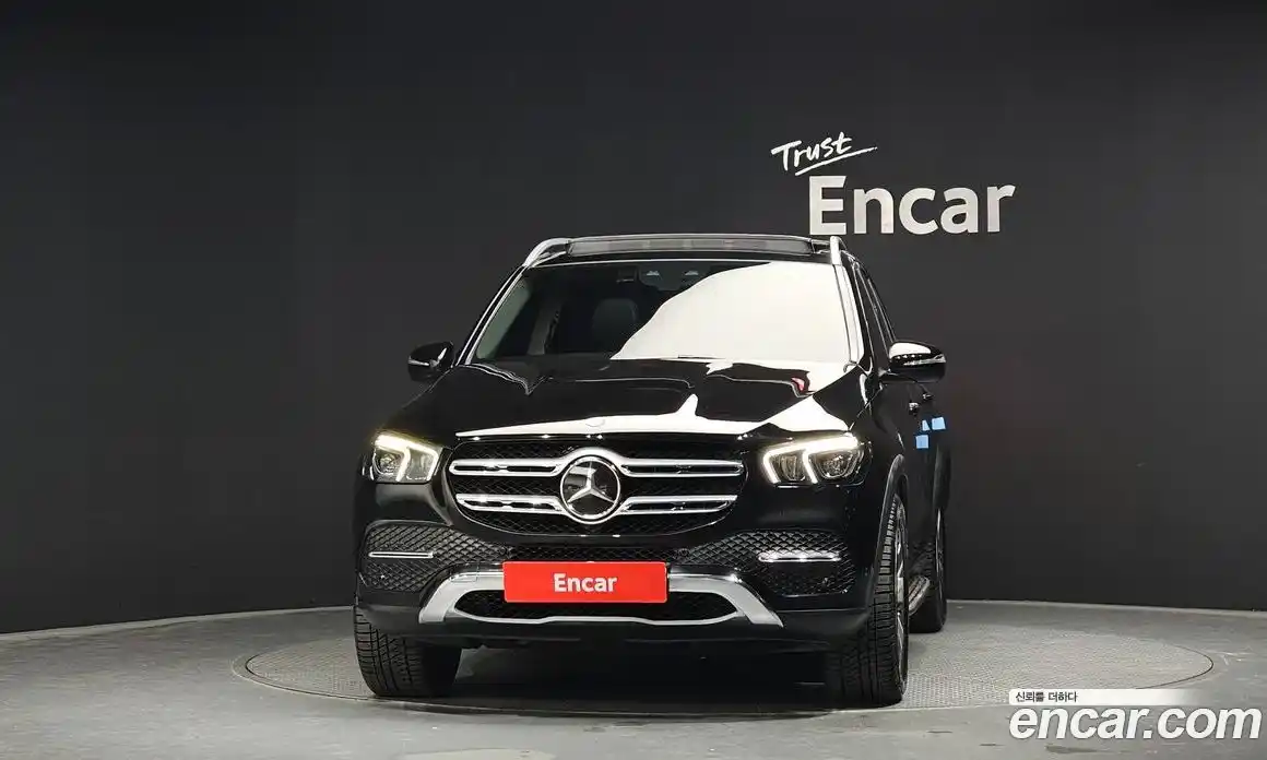 Mercedes-Benz GLE-Class 2021 1.9 Автомат в Москве № 1194722, фото 3