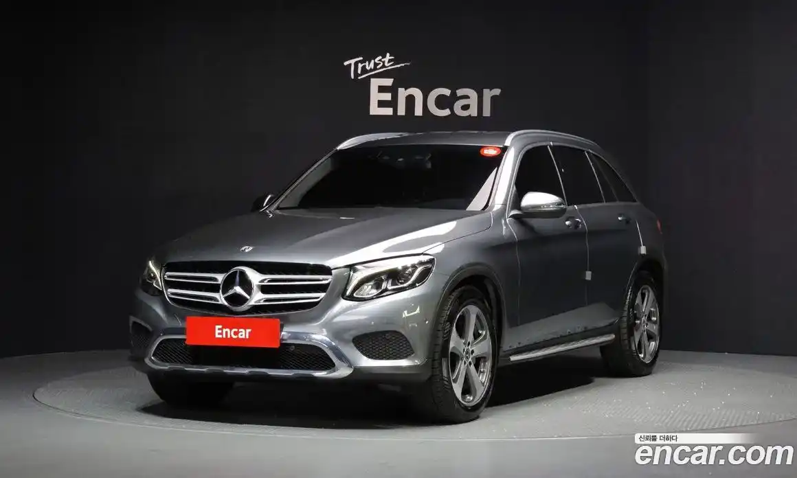 Mercedes-Benz GLC-Class 2019 2.0 Автомат в Москве № 1194759, фото 1