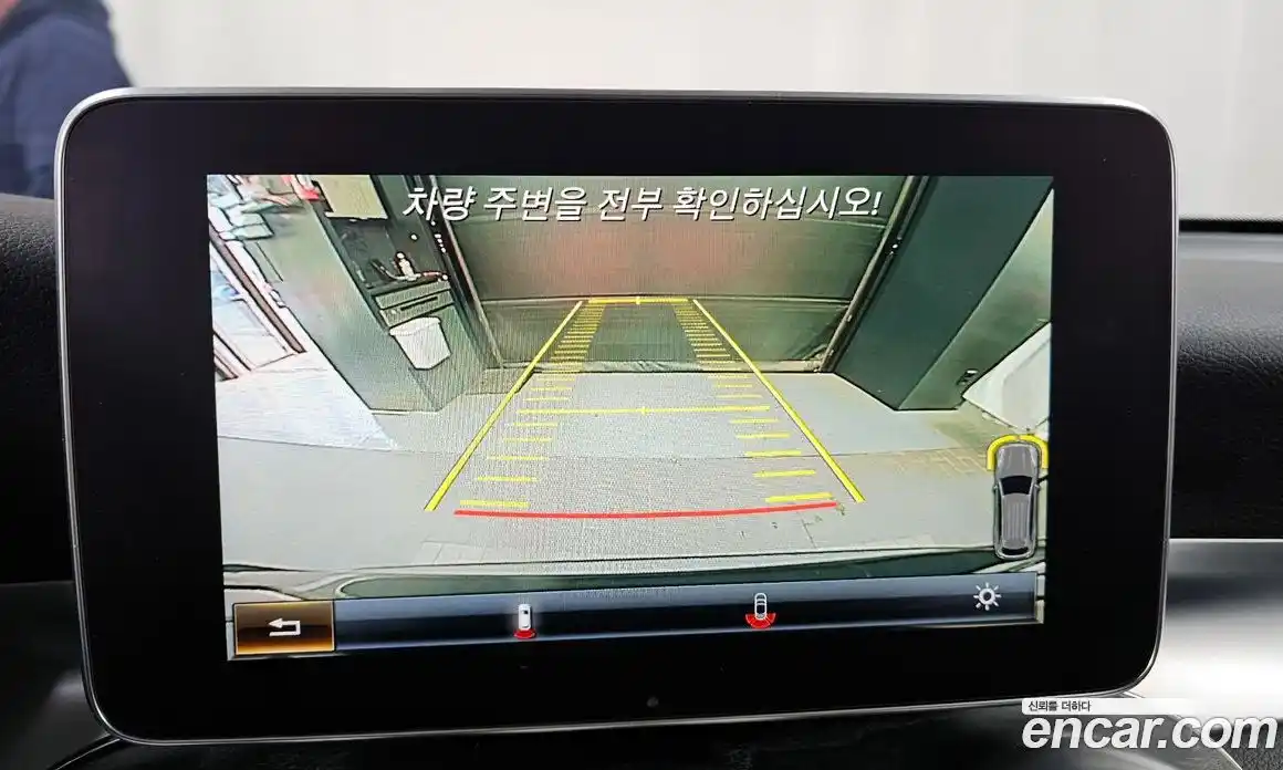 Mercedes-Benz GLC-Class 2019 2.0 Автомат в Москве № 1194759, фото 15