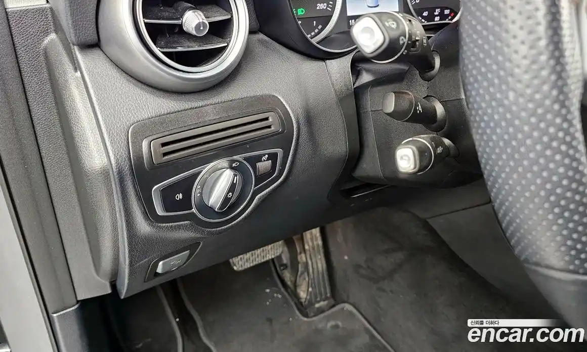 Mercedes-Benz GLC-Class 2019 2.0 Автомат в Москве № 1194759, фото 16