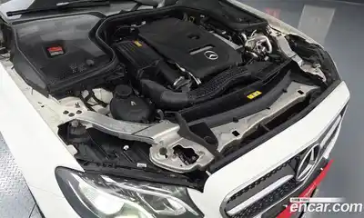 Mercedes-Benz E-Class 2018 2.0 Автомат в Москве № 1194847, миниатюра 6