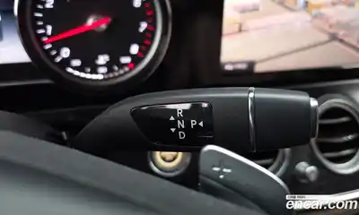 Mercedes-Benz E-Class 2018 2.0 Автомат в Москве № 1194847, миниатюра 9