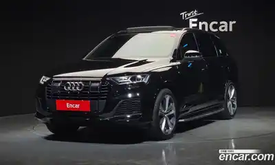 Audi Q7, 2022