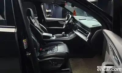 Audi Q7 2022 3.0 гидро в Москве № 1195331, миниатюра 11